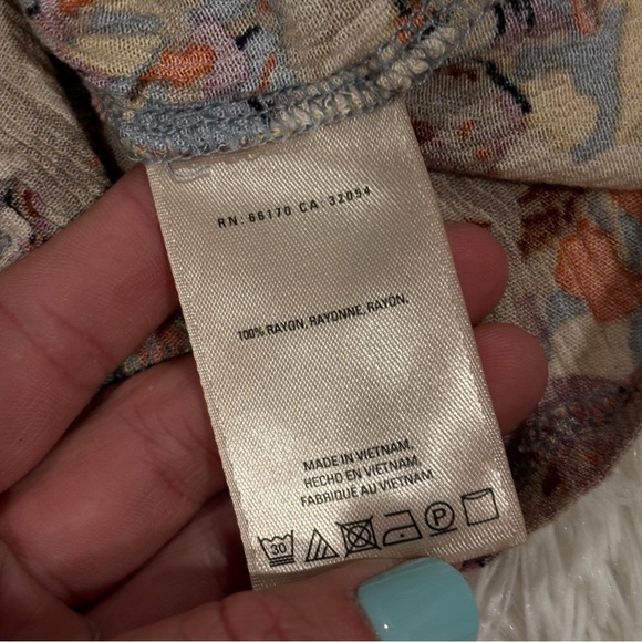 Anthropologie Vanessa Virginia Floral Cap Sleeve Babydoll Top Woman’s Size S - Picture 6 of 11